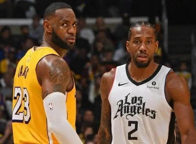  杜兰特关键三分一剑封喉，太阳主场力擒快船迎四连胜  